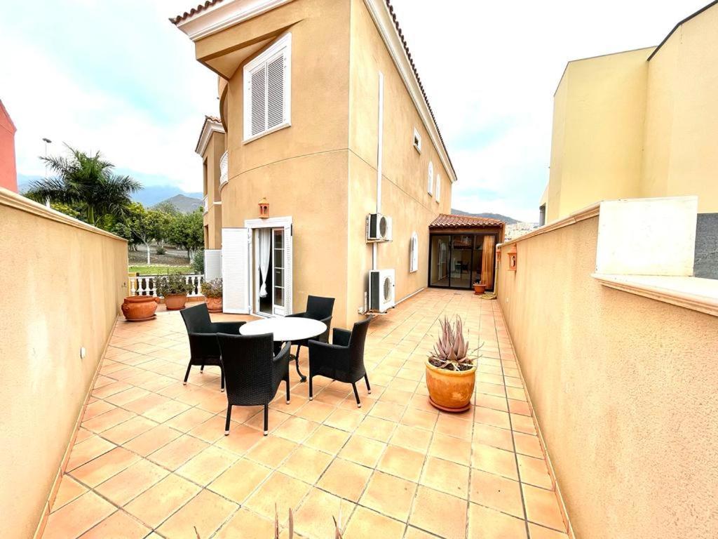 Duque Nest Hostel Costa Adeje Dış mekan fotoğraf