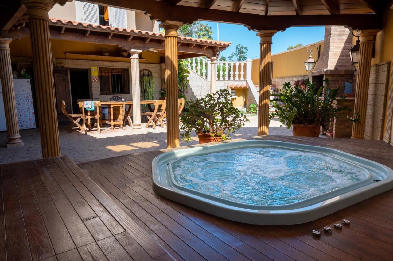 Duque Nest Hostel Costa Adeje Dış mekan fotoğraf